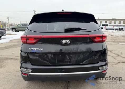 2021 Kia Sportage Lx z USA, uszkodzony, nr VIN KNDPM3AC5M7843198